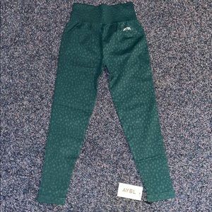 AYBL Evolve Teal Speckled MEDIUM leggings
